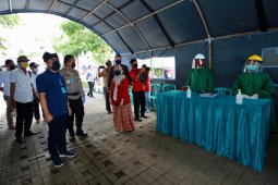 Pemkab Banyuwangi perketat pos pantau kesehatan di perbatasan