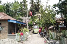 Lampu PJU diperbaiki, warga ucapkan terimakasih kepada Bupati