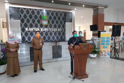 Pendatang  di Bekasi dipastikan dapat bantuan dampak COVID-19