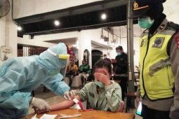 Cegah penularan COVID-19, Pemkot Surabaya terapkan metode sarang tawon