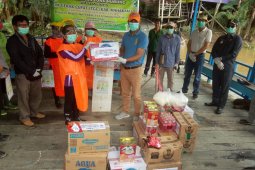 PB Senada Mahulu  bantu bahan makanan relawan COVID-19