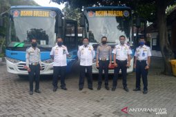 Buleleng siapkan dua bus jemput pekerja migran