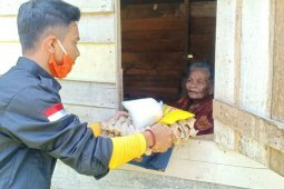 ACT Aceh: Warga bahagia terima paket pangan di tengah pandemi