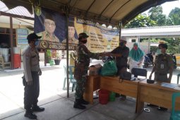 TNI/Polri sediakan dapur umum bagi warga terdampak Corona