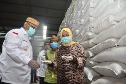 Stok beras di Bulog Gorontalo cukup untuk empat bulan