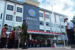 Sri Mulyani rektor perempuan pertama Unsika