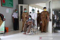 Sembuh dari COVID-19 Pasien Balangan disambut tepukan tangan