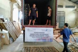 Mitra binaan LPEI ekspor pagar bambu ke Swiss