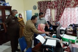 Wali Kota Sibolga cek kesiapan penyaluran bantuan pandemi COVID-19