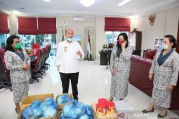 Ikatan Bidan Taput bantu pemkab tanggulangi dampak COVID-19