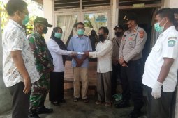 Pasien PDP Bebas COVID-19 Asal Manggeng Abdya diberikan bantuan tunai