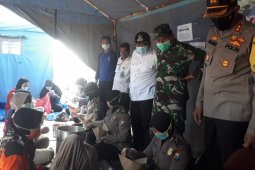 Situbondo siapkan seribu nasi bungkus setiap hari untuk warga terdampak COVID-19
