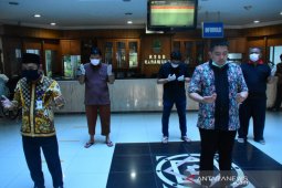 18 orang positif COVID-19 di Karawang dinyatakan sembuh
