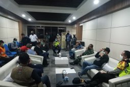 Personel TNI-Polri intensifkan patroli dan sidak di Bali