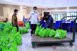Tangerang bantu sembako PDP dilengkapi makanan cepat saji hingga vitamin