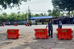 Terminal bus antarkota di Karawang ditutup