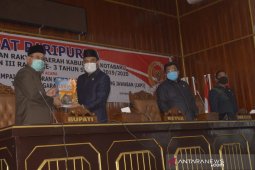 Sampaikan LKPj, bupati mohon masukan konstruktif