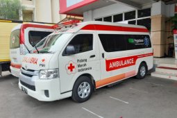 PMI Jakarta modifikasi ambulans untuk bantu evakuasi pasien COVID-19