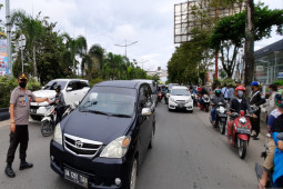 Polisi minta masyarakat patuhi PSBB agar penyebaran COVID-19 dapat diputus