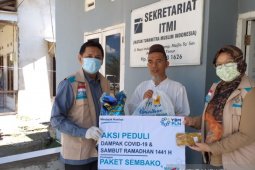 YBM PLN Babel salurkan bantuan untuk dhuafa terdampak COVID-19