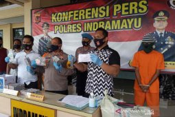 Pembawa 5 juta butir petasan mengelabui petugas dengan surat jalan palsu