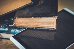 Gramedia berikan akses e-book gratis