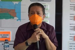 Bupati Syahirsah puji solidaritas warganya terima penguburan jenazah PDP