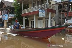 Floods inundate eight sub-districts in North Barito, C Kalimantan