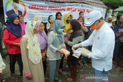 Gubernur wajibkan seluruh pedagang pasar tradisional di Bengkulu pakai masker