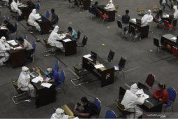 Gugus Tugas Jatim tertibkan warga berkerumun saat PSBB