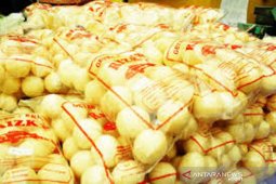 PT Timah gelar gerakan beli kue UMKM di Babel