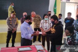 Pemkab Teluk Wondama perluas penerima bantuan dampak pandemi