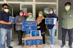 Jasindo salurkan bantuan ke RS Rujukan COVID-19 di 6 kota