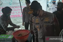 Kapolda Babel tinjau layanan dapur umum Polres Bangka