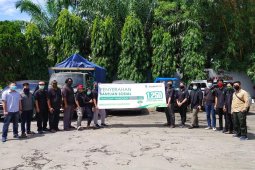 Peduli masyarakat pesisir di kawasan mangrove, Yagasu berikan ribuan paket sembako