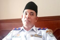 8.000 ton tiang pancang dari China untuk PLTU 3-4 Nagan Raya mulai dibongkar di Meulaboh