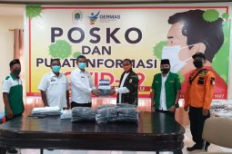 NU Kapuas Hulu sumbangkan APD ke posko gugus tugas COVID - 19