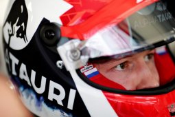 Kyvat kepikiran pensiun sebelum pengalaman emosional di Ferrari