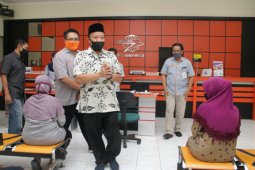 42.804 keluarga terdampak COVID-19 di Lamongan terima BST