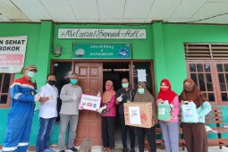 Pertamina RU VII bantu Puskesmas Seget APD penanganan COVID-19