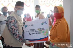 176 KK satu desa di Probolinggo terima BLT