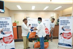BNI Cabang Rantauprapat bagikan 200 paket bahan pangan