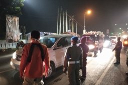 Jelang Idul Fitri, volume kendaraan di Jalur Puncak-Cianjur meningkat tajam