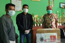 PWI Pamekasan bantu 102 baju hazmat kepada tenaga medis RSUD