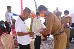 Bupati berharap Satgas desa berperan mengawasi warganya