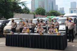 Aparat Polda Metro Jaya pulangkan 1.389 pemudik nekat ke Jabodetabek