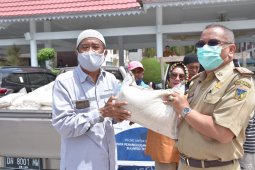 DSLNG sumbang 2,5 ton beras dukung Pemprov Sulteng lawan COVID-19
