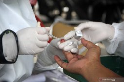 Lonjakan kasus baru COVID-19 di Sidoarjo masih tinggi, total 206 orang terinfeksi