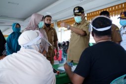 Abaikan protokol kesehatan, penyaluran BST di Kantor Pos dibubarkan