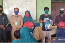 Pemkab Bangka salurkan 4.066 paket sembako kepada warga terdampak COVID-19